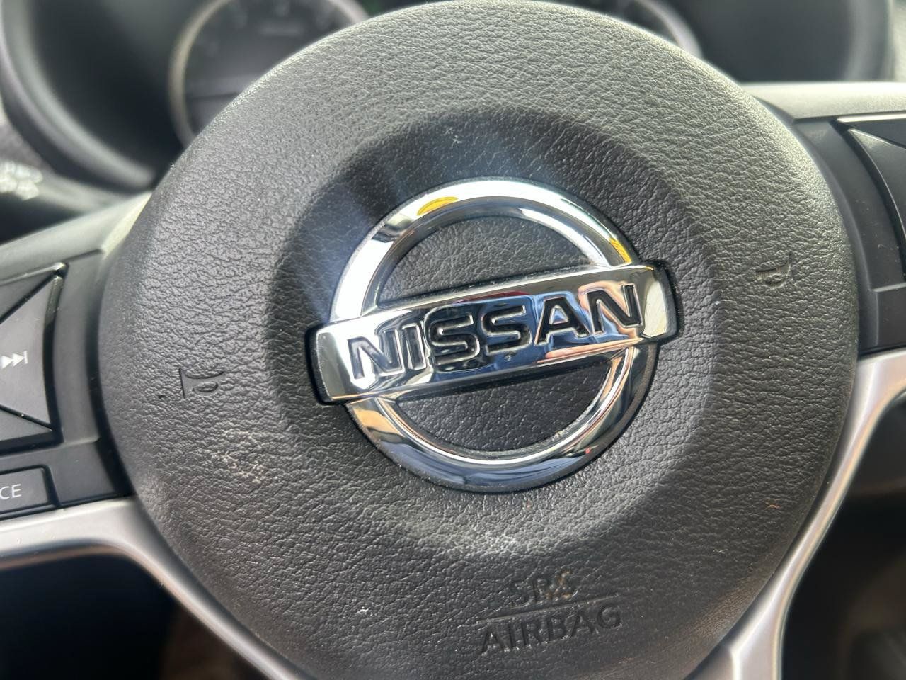Used 2019 Nissan Kicks S FWD image 19