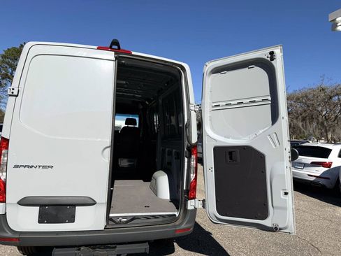 Used 2024 Mercedes-Benz Sprinter 144 Cargo image 13