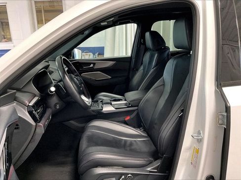 Used 2023 Acura MDX A-Spec AWD/4WD image 10