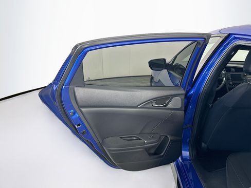 Used 2017 Honda Civic Sport image 24