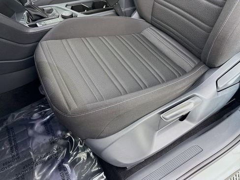 Used 2022 Volkswagen Tiguan S w/ Driver Assistance Package image 20