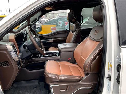 Used 2024 Ford F250 King Ranch image 7