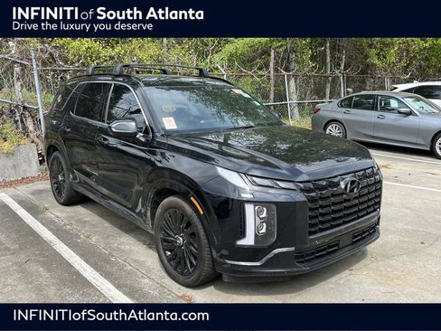 Used 2024 Hyundai Palisade Calligraphy image 1