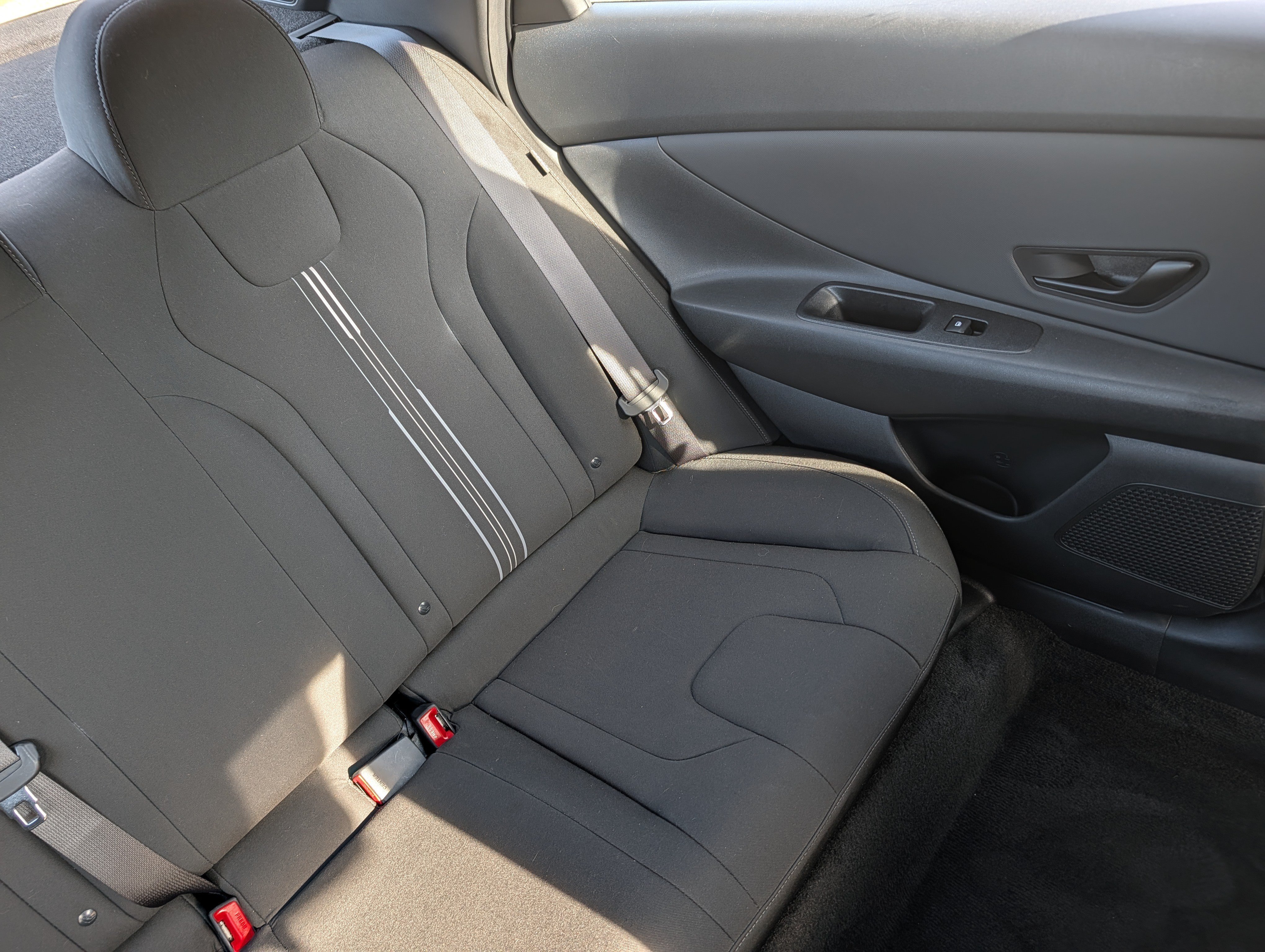 Certified 2025 Hyundai Elantra Sport FWD image 14