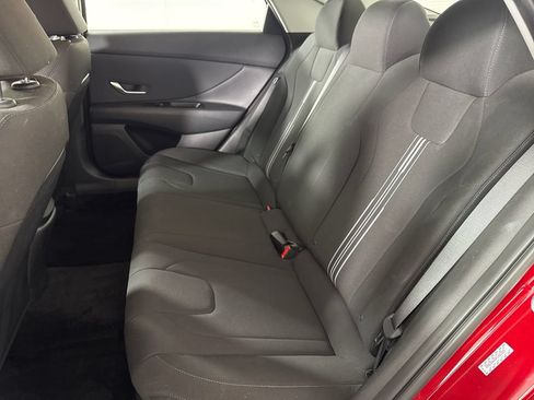 Used 2023 Hyundai Elantra SEL w/ Convenience Package FWD image 15