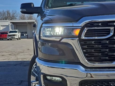 New 2026 RAM 1500 Big Horn AWD/4WD image 9
