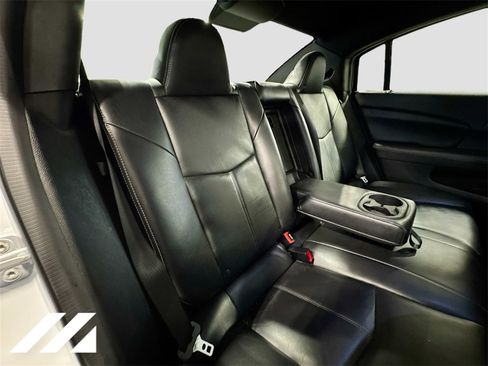 Used 2013 Chrysler 200 Limited image 25