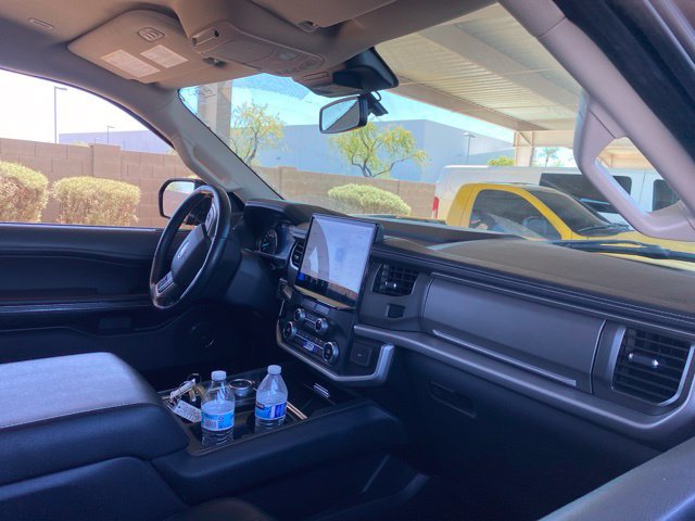 Used 2023 Ford Expedition Max XLT RWD image 5