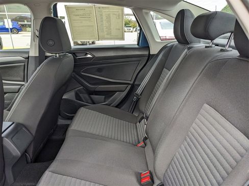 Certified 2025 Volkswagen Jetta S image 15