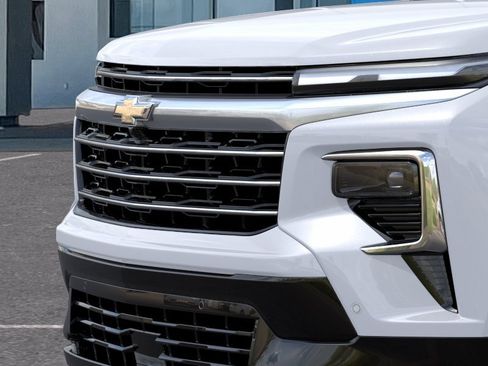New 2026 Chevrolet Traverse High Country FWD image 37