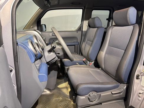 Used 2003 Honda Element EX image 9