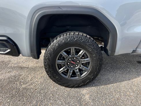 Used 2025 GMC Sierra 1500 AT4X AWD/4WD image 23
