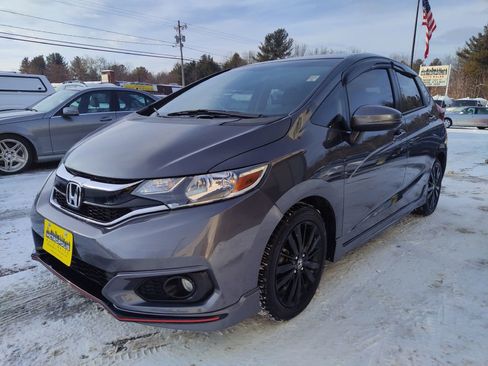 Used 2018 Honda Fit Sport image 4