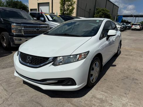 Used 2013 Honda Civic LX image 3