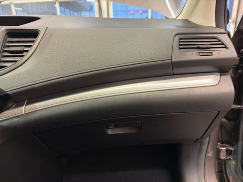Used 2015 Honda CR-V LX image 24