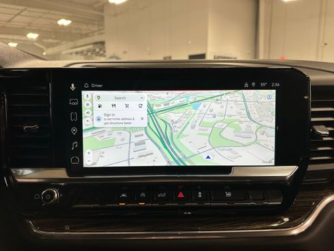 Used 2025 GMC Sierra 1500 Elevation image 27