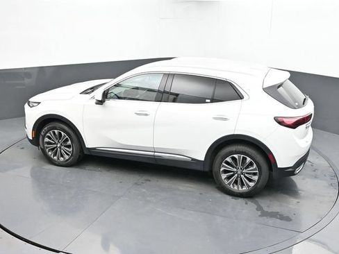Used 2024 Buick Envision Preferred AWD/4WD image 38