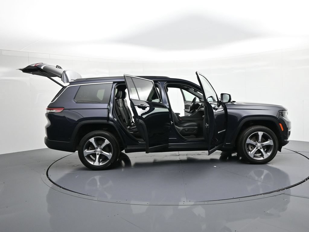 Used 2024 Jeep Grand Cherokee L Limited AWD/4WD image 35