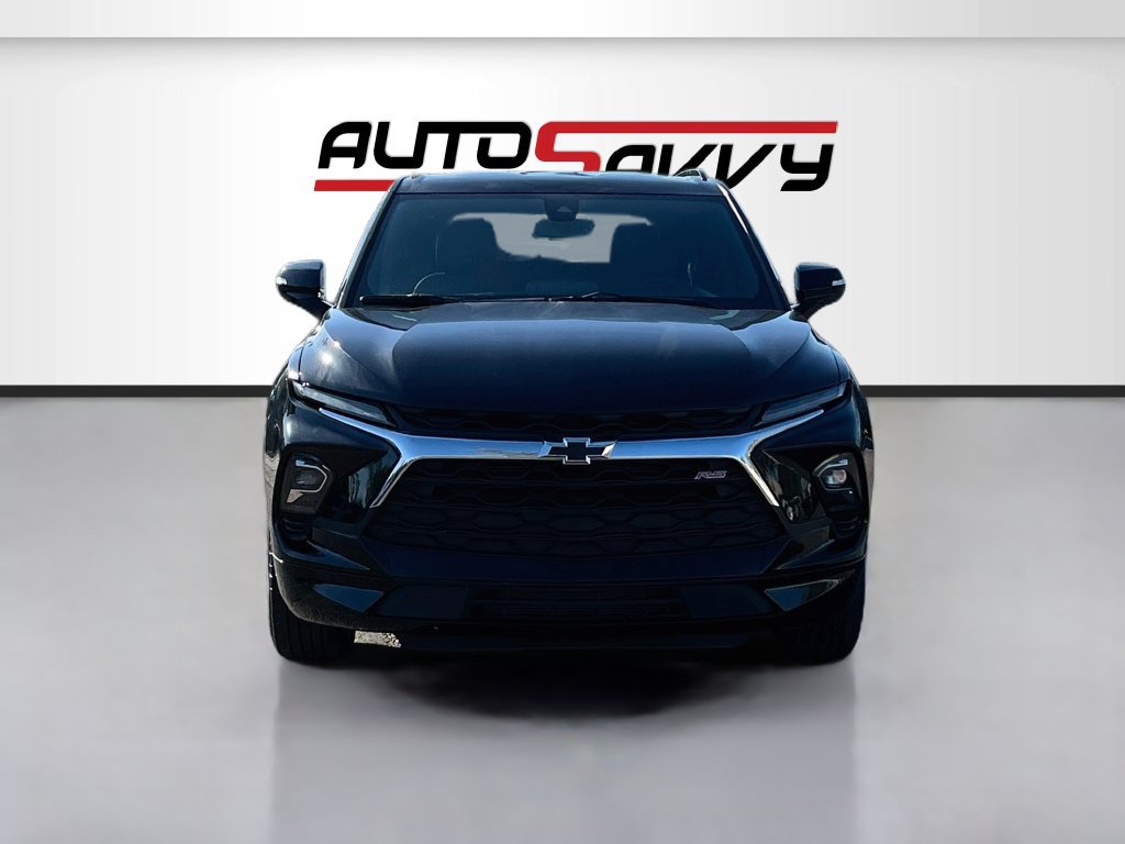 Used 2025 Chevrolet Blazer RS FWD image 2