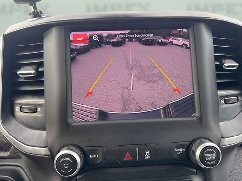 Used 2023 RAM 2500 Big Horn w/ Level 1 Equipment Group image 19