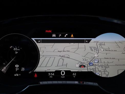 Used 2023 Bentley Bentayga Extended Wheelbase image 53