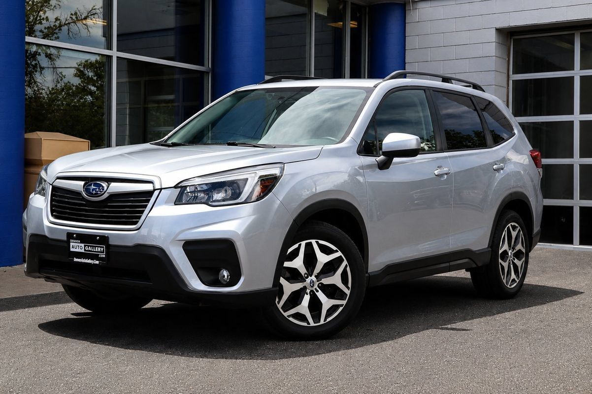 Used 2021 Subaru Forester Premium AWD/4WD image 1