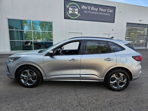 Used 2024 Ford Escape ST-Line FWD image 9