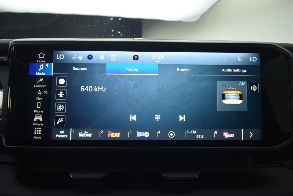New 2026 Jeep Wrangler Unlimited Sahara AWD/4WD image 19