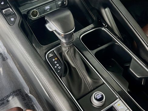 Used 2023 Kia Telluride SX image 14