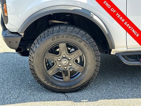 Certified 2024 Ford Bronco Black Diamond image 11