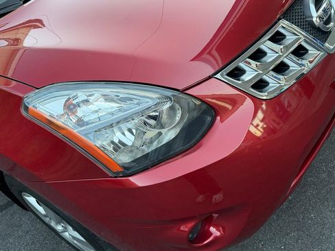 Used 2014 Nissan Rogue S image 10