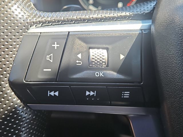 Used 2024 Mitsubishi Outlander SE Black Edition AWD/4WD image 23