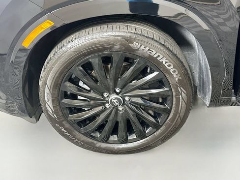 Used 2025 Hyundai Palisade Calligraphy AWD/4WD image 32