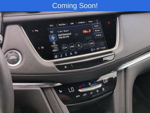 Used 2025 Cadillac XT5 Premium Luxury AWD/4WD image 28