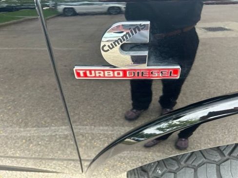 Used 2020 RAM 2500 Laramie AWD/4WD image 6