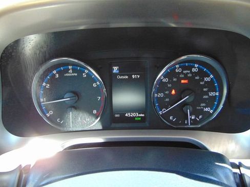 Used 2017 Toyota RAV4 Limited w/ All Weather Liner Package AWD/4WD image 16