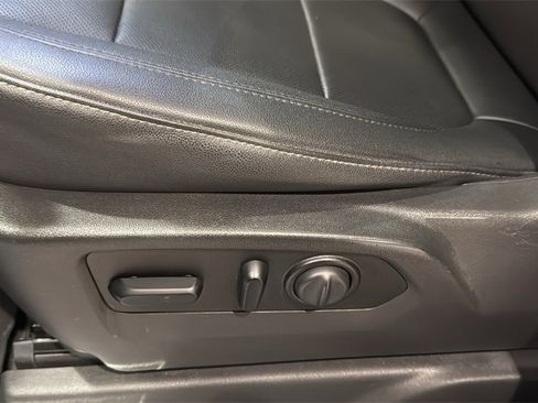 Used 2021 GMC Sierra 1500 SLT w/ SLT Premium Package image 24