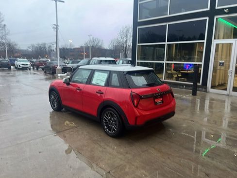 New 2026 MINI Cooper S image 4