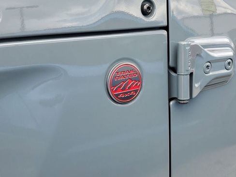 Certified 2024 Jeep Wrangler Unlimited Rubicon w/ Convenience Group AWD/4WD image 7