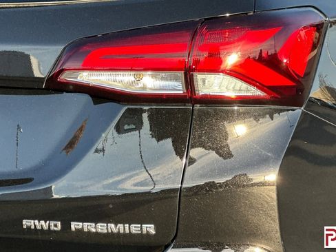 Certified 2022 Chevrolet Equinox Premier image 34