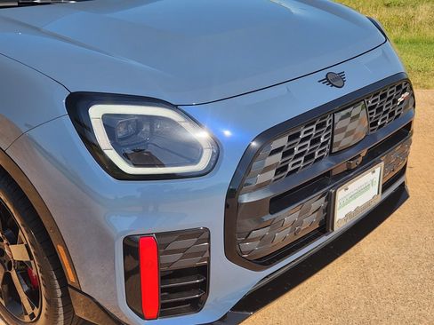 Used 2025 MINI Cooper Countryman John Cooper Works AWD/4WD image 12