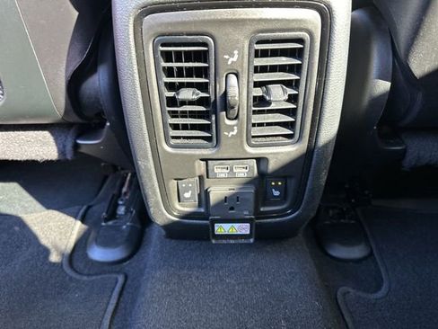 Used 2025 Dodge Durango R/T image 26