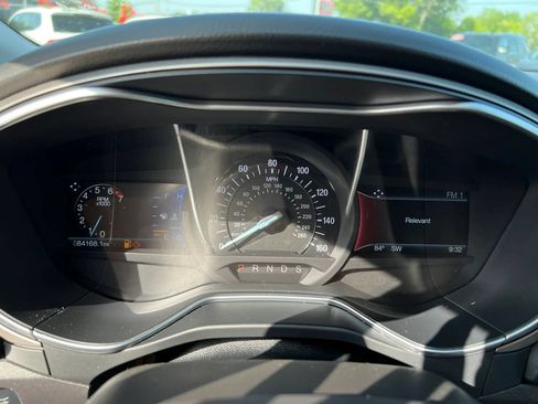Used 2016 Ford Fusion SE w/ Equipment Group 202A FWD image 16
