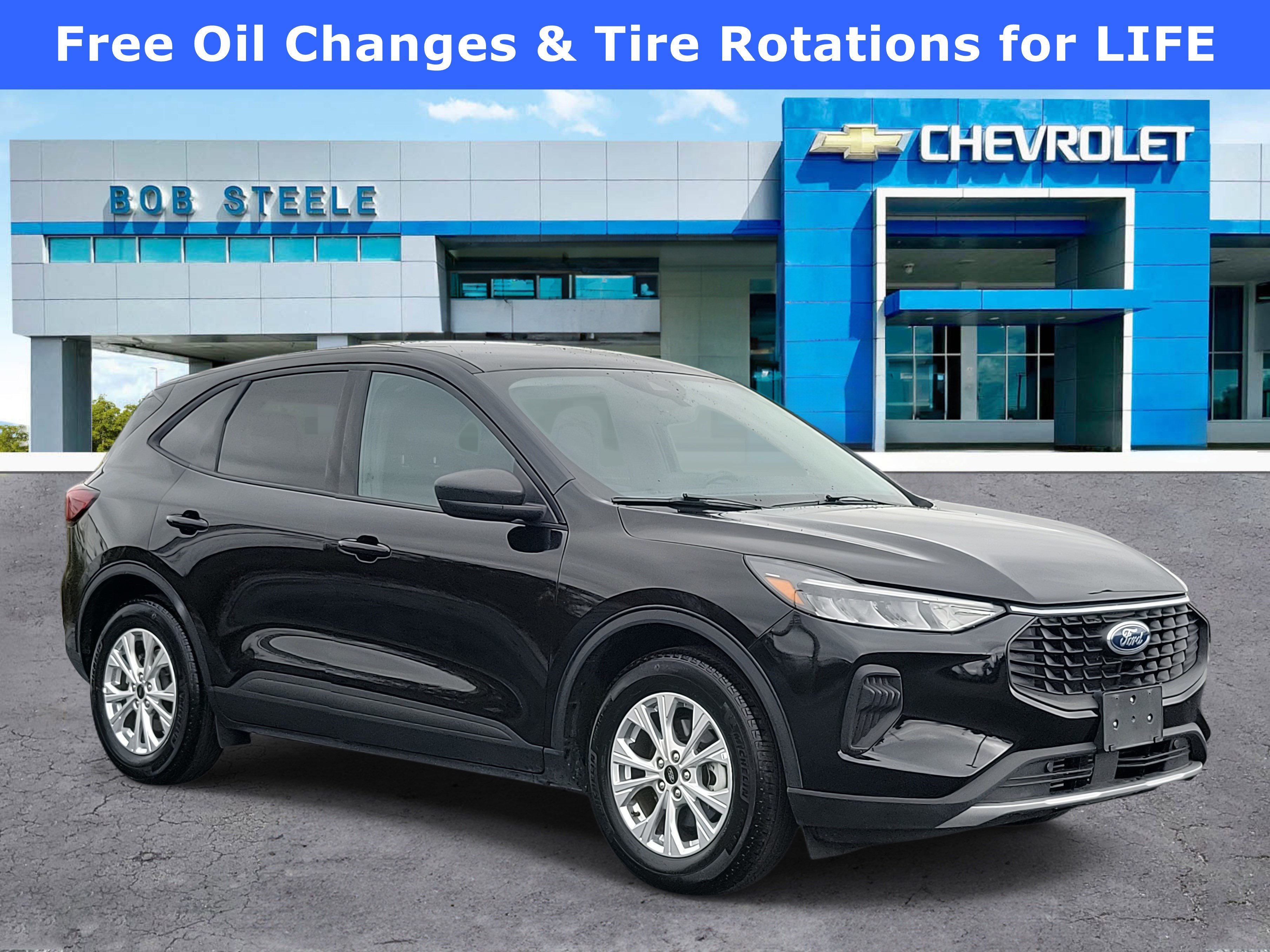 Used 2025 Ford Escape Active FWD image 1