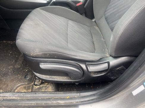 Used 2023 Kia Seltos LX image 14