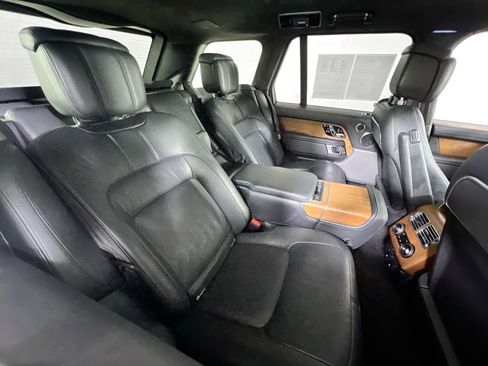 Used 2020 Land Rover Range Rover Autobiography image 26