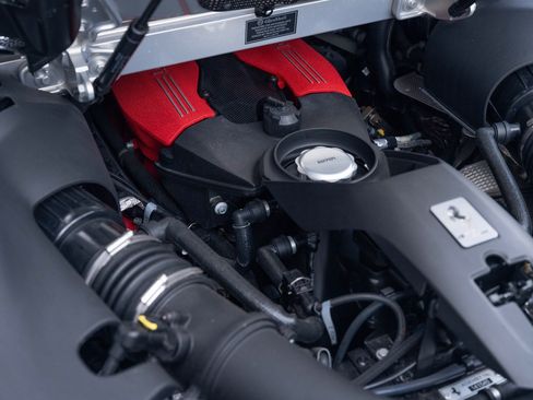 Used 2017 Ferrari 488 Spider RWD image 24
