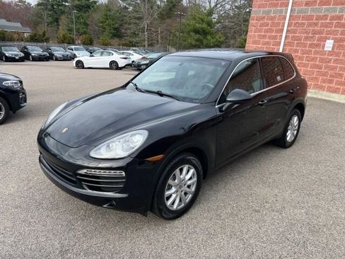 Used 2012 Porsche Cayenne w/ Convenience Pkg image 1