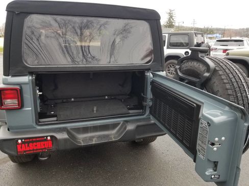 Certified 2024 Jeep Wrangler Sport image 8