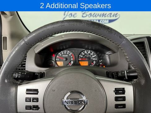 Used 2016 Nissan Frontier SV w/ SV Value Truck Package AWD/4WD image 11